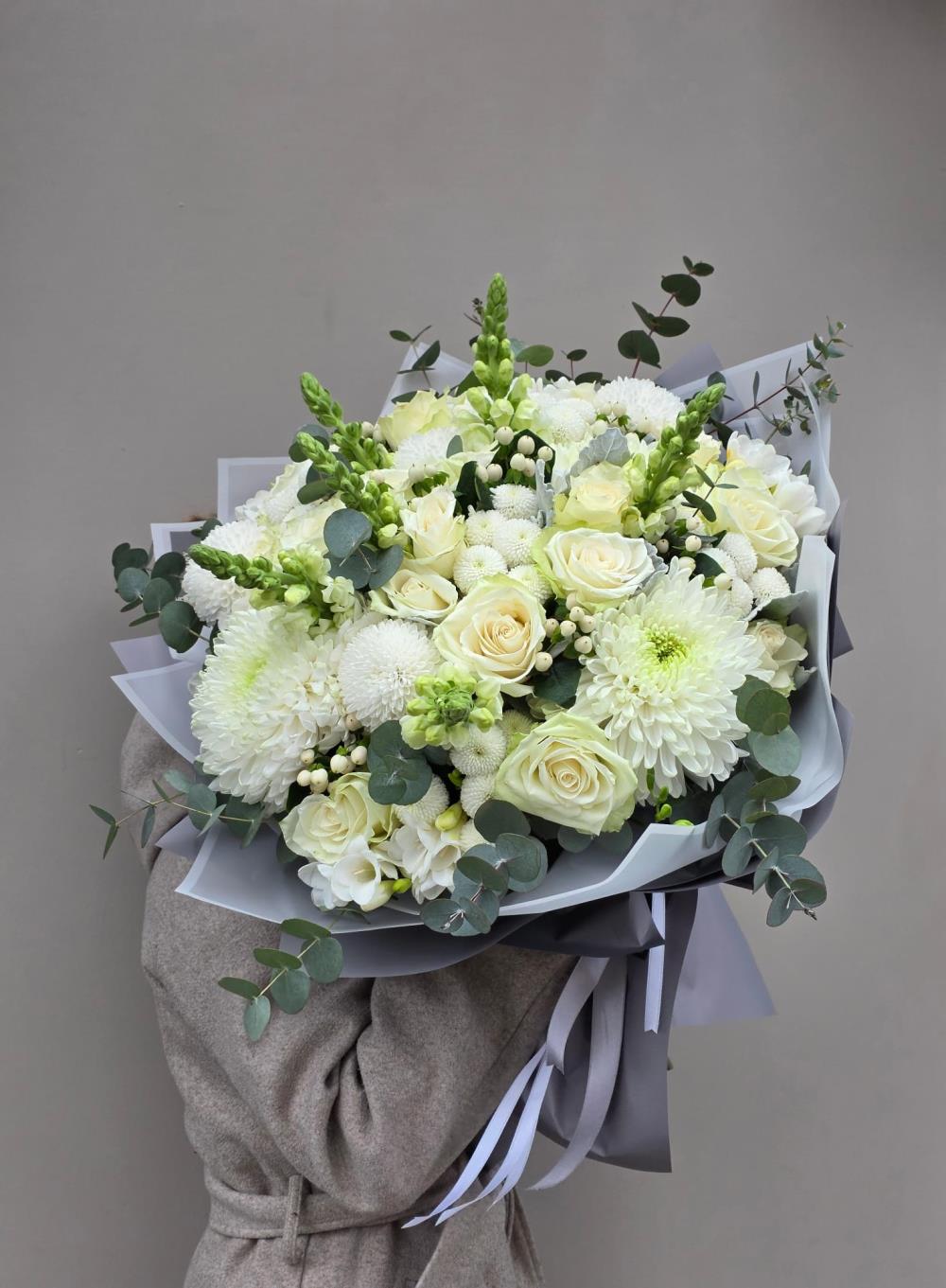 Premium White Bouquet